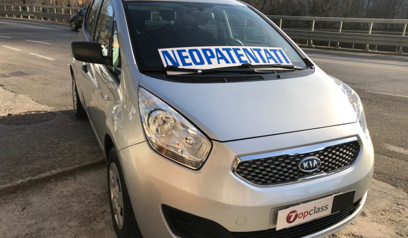 KIA VENGA 1400 Bz. Cv. 90 EASY 5 PORTE pieno